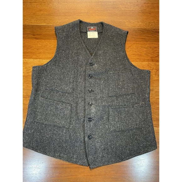 Small Johnson Woolen Mills gray herringbone four pocket vest - Picture 2 of 11